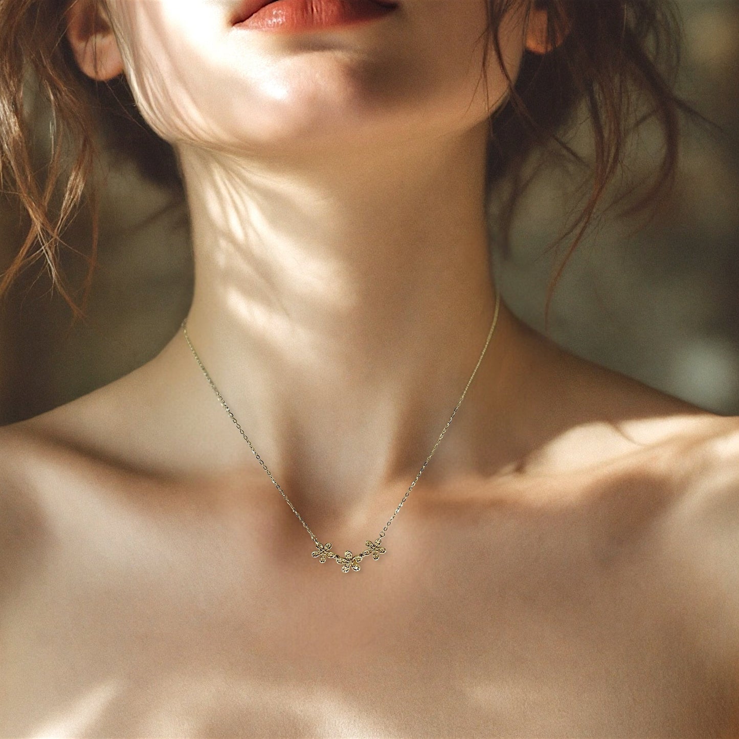 14K Gold 3-Flower Pendant Necklace