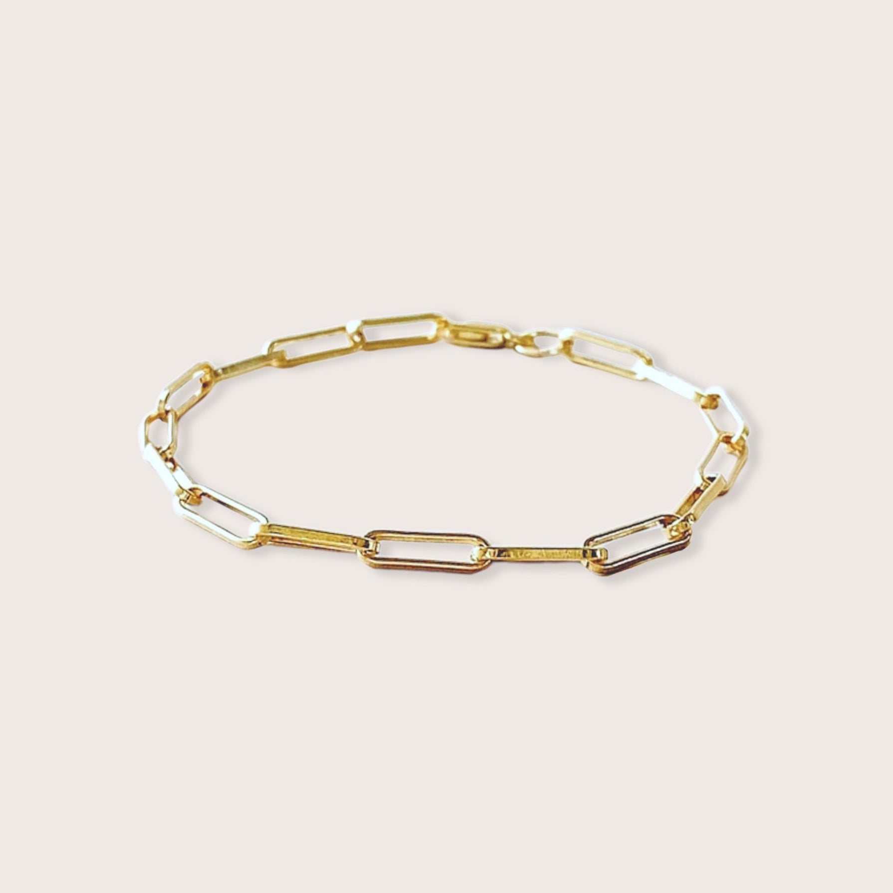 Gold Paperclip Bracelet Collection -Gold Paperclip link chain Bracelet, 14K Gold Filled, lobster claw clasp, Gold Paperclip Bracelet, Chunky Bracelet, Link Bracelet, Jewelry Gift for Her