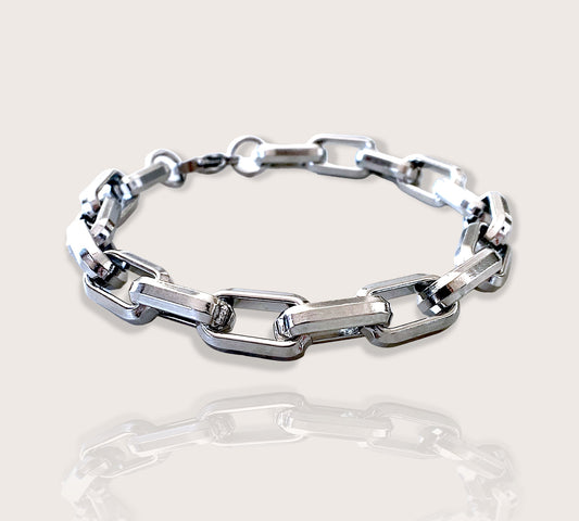 Close up of Stainless steel bracelet at ashely nicole jewelry
