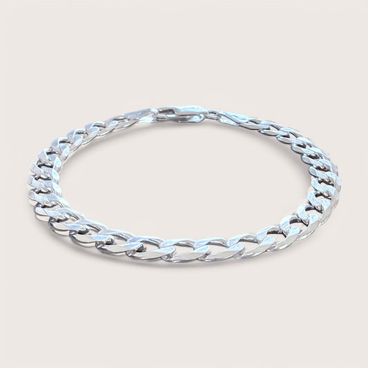 Side view of Sterling Silver Diamond Cut Curb Link Bracelet