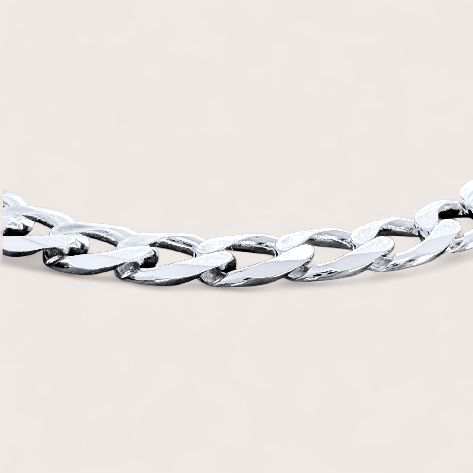 Bold Sterling Silver Chain Bracelet Close-up – Diamond Cut Finish
