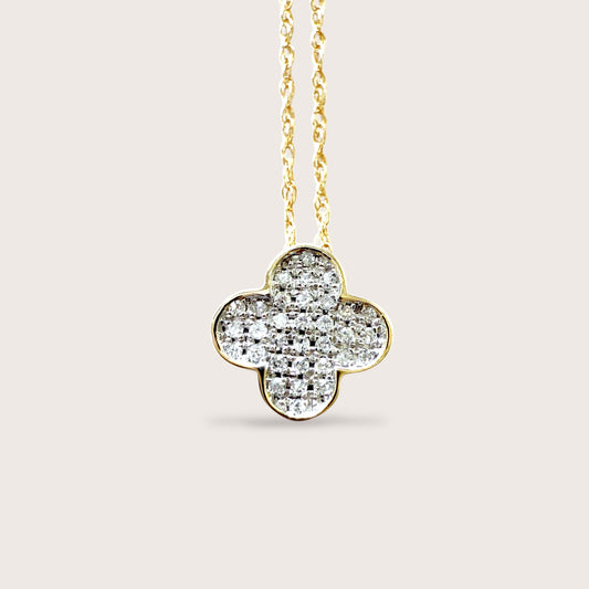 Dainty 14K Yellow Gold Necklace with a dainty Pave Diamond clover-shaped pendant on a delicate open rope chain