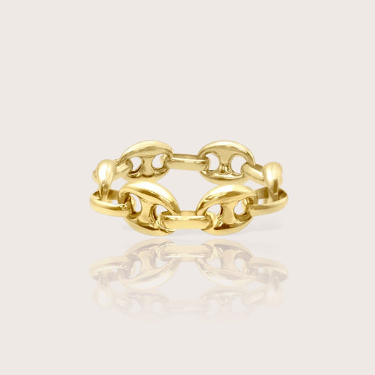 14K Yellow Gold Puffed Mariner Chain Ring ann iconic mariner link pattern, featuring puffed, hollow links that offer a bold appearance while maintaining a lightweight feel for everyday comfort.
