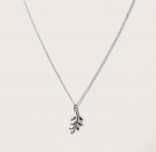 This stunning piece symbolizes peace, harmony, and the beauty making it a perfect addition to your jewelry collection or a heartfelt gift for someone special. It's sure to be loved by anyone who appreciates meaningful and stylish jewelry.&nbsp;